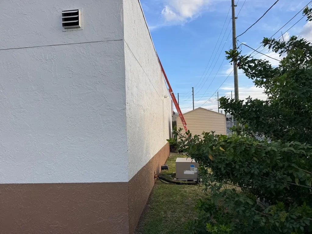 Commercial convenience store painting in Orlando, FL by National Painting Partners - view 09