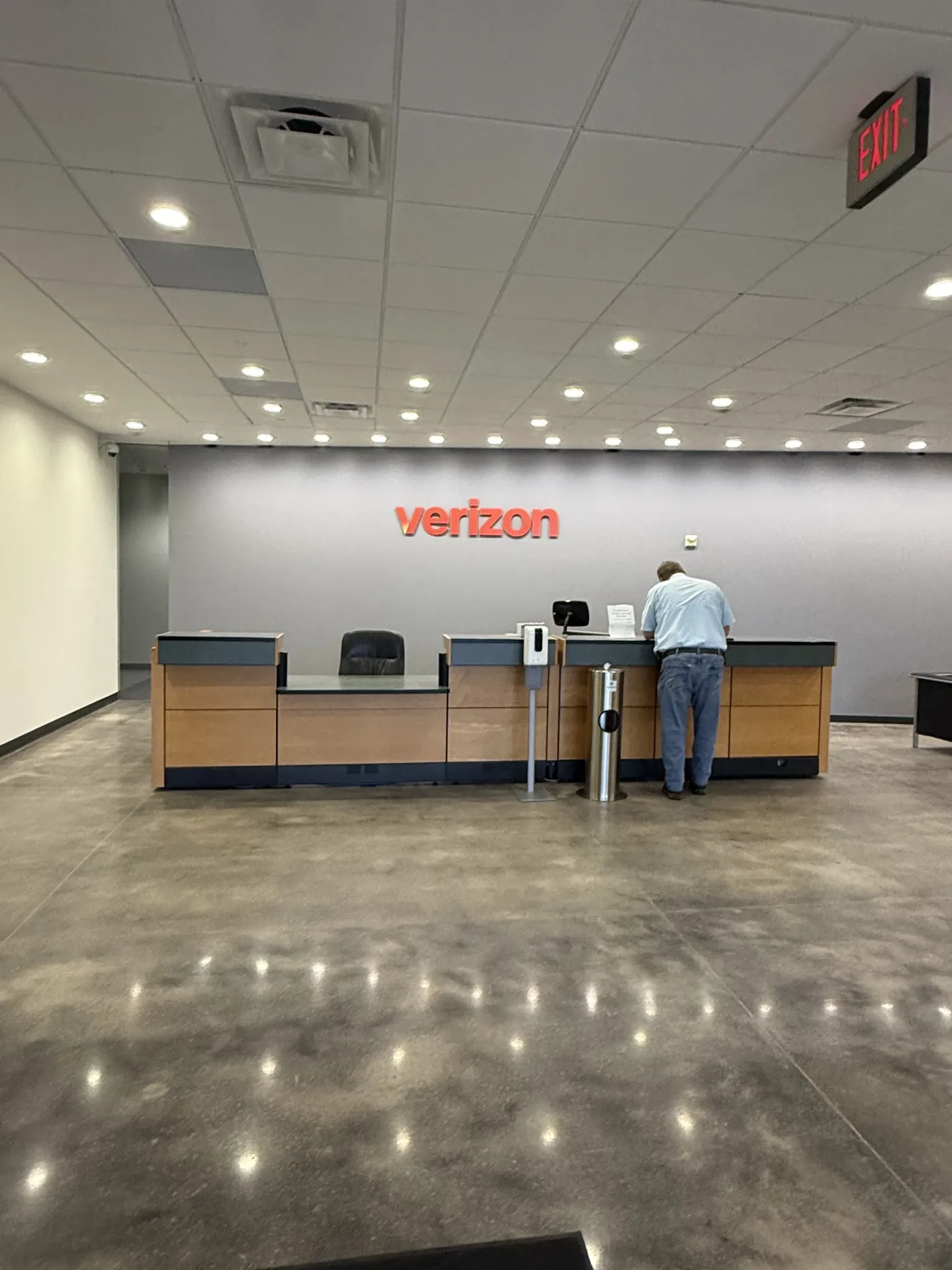Wireless retail store interior painting in Weldon Springs, MO by National Painting Partners - view 2